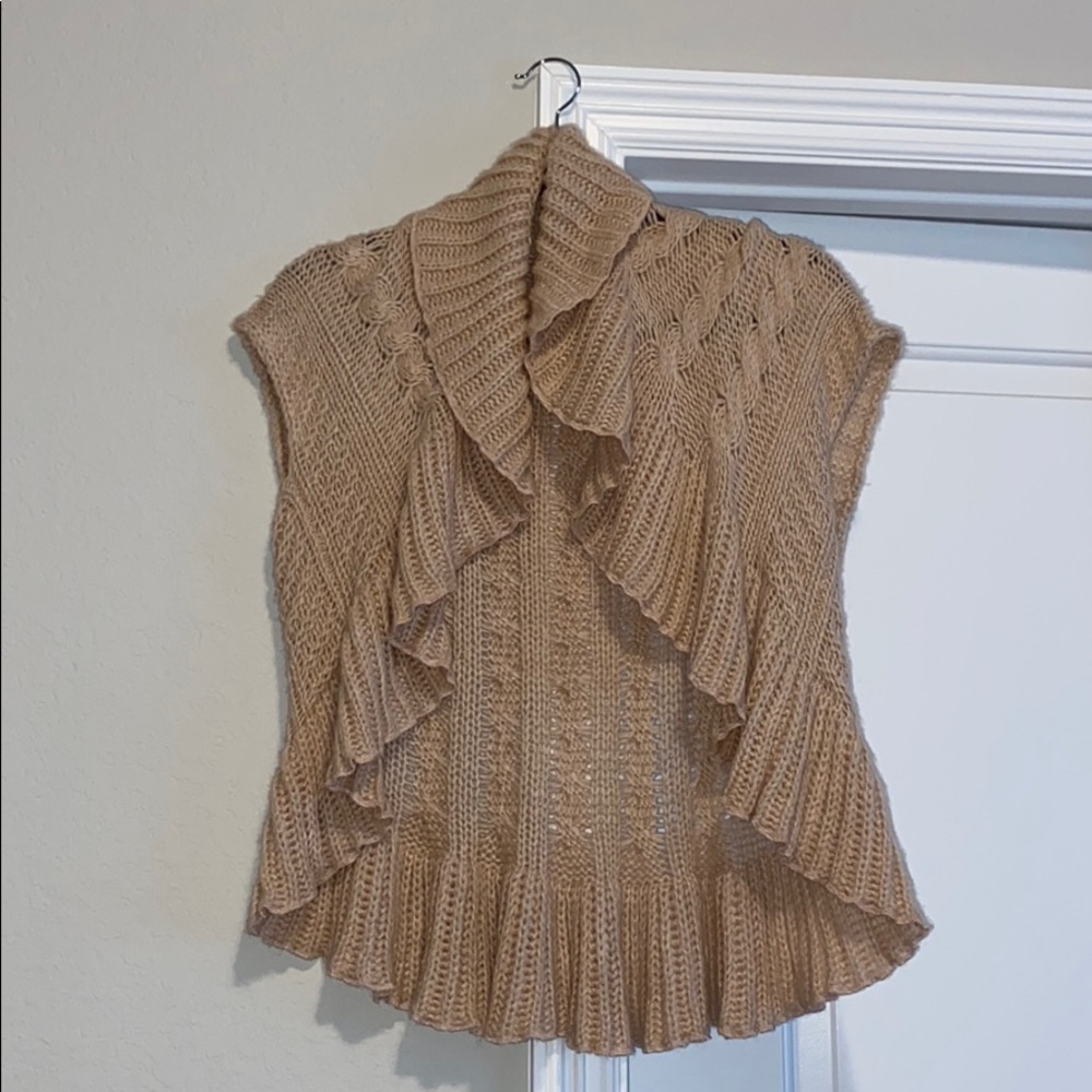 Forever 21 Cropped Sweater Vest